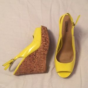 Kenneth Cole 5” High Heel Wedges Yellow 9.5